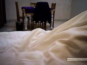 棋牌宾馆啪啪150元身材苗条小姐有点亏鸡巴没操过瘾就射了