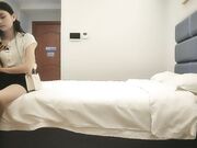 修长美腿外围女镜头前深喉扶着细腰后入撞击