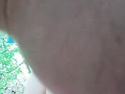 带婊妹去户外露脸深喉卡在树上疯狂输出01