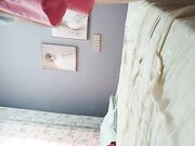 良家少妇极品大胸正是如狼似虎的时候要把小男友榨干