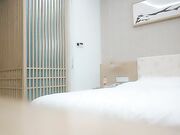 约高端网红外围极品大长腿特写舔屌口活一流