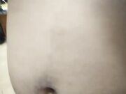 约良家鸭舌帽美少妇打扑克打到床上抱着屁股操01