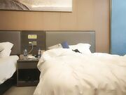 足疗店约女神胸大腿长带回酒店爆草