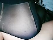 勾引司机野战开档黑丝给舔鸡巴又舔蛋内射骚穴