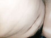 玩着骚逼爆草菊花一插到底浪叫呻吟好刺激01