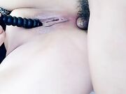 玩弄大骚逼玻璃瓶直接往里捅无套草菊花爆草