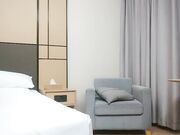 大长腿外围小姐姐肤白貌美人风骚花式啪啪