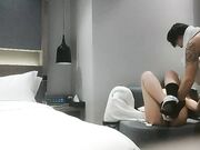 高挑女神放的开骚浪的很扶着屌插入太紧了02