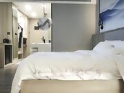 约极品外围女神清纯大长腿翘臀美乳撸管佳作02