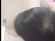 白嫩良家型少妇公园勾搭中年大叔到小旅馆啪啪