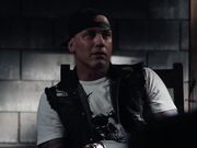 时尚黑色紧身内衣野性人妖和型男亲密爱抚激情深喉69