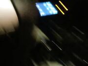 墨镜骚女和炮友驾车小树林车震黑丝足交抽插