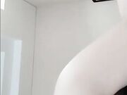 上海美女伊人馨儿和帅哥炮友宾馆啪啪