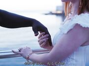 新婚旅游漂亮新娘活力身材前凸后翘