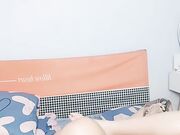 邻家骚妹子骑在小哥脖子上模样好骚激情上位