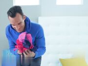 布拉泽斯——大山雀继母肯德拉·利斯特喜欢大公鸡