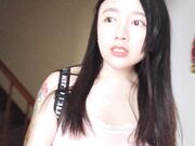 台灣女大生去旅行跟旅館老闆做愛換取住宿