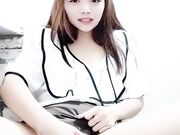 气质甜美系列妹子 深喉卖力口活蹲下深喉怼嘴第一视角露脸自慰抠逼