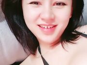 女友又发骚了 露脸性感的奶子和逼逼 真假鸡巴轮着玩呢