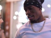 BLACKEDRAW在男友放她鸽子后 她与英国广播公司建立了联系