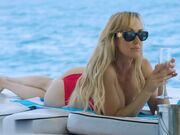 布兰迪渴望和男友一起做爱