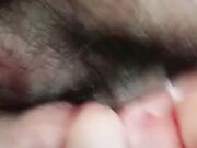 风骚人妻露脸漏着骚奶子让大哥无套爆草干出白浆