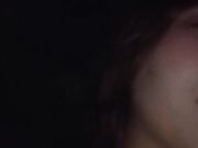 喜欢户外的美女骚货跟小哥野外车震超刺激 撅着屁股掰开骚穴给狼友看