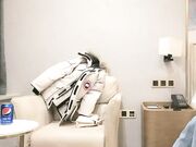 -脾气特别好的清纯甜美女生 被小哥后入搞了好长时间也没射 无奈地笑