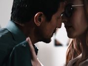 Doing The Dean 勾引系主任做爱的漂亮女生