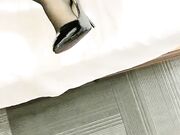 酒店白衬衫情趣内衣黑丝高跟疯狂抽插小姐姐