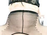 会议室操同事开档丝袜勾引大屌爆草打桩