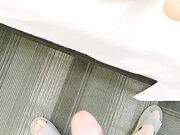 浅蓝包臀裙肉丝银高跟奶头都立着让大哥舔逼