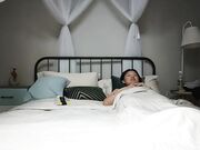 泡良大神最新实时大作 28岁极品良家小少妇 C罩杯美腿 离异寻真爱酒店激情