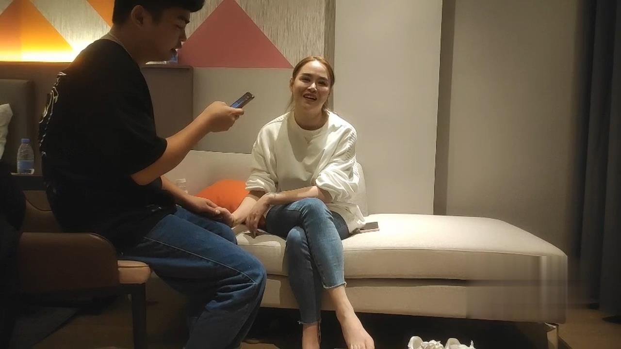 加钱哥约操精致人妻上位高潮不断呻吟01