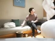 黑衣妹子激情啪啪翘起屁股口交后入搞得受不了