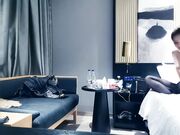 探花约高颜值妹子穿上丝袜骑乘调情69口交