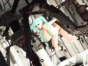 在太空船上做爱女孩在实验室里被性爱机器人爆草