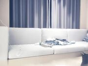 赵总寻花小天蹲着舔屌在沙发上开操抱起来操