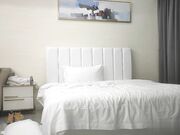 休学中大学妹子带上眼镜挺斯文跪着猛吸屌