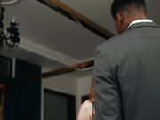 爸爸看着被黑人操