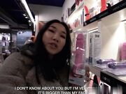 白巨根抽插亚洲少女