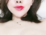 脊柱上有纹身的极品风骚人妻跟蒙面大哥啪啪 口交大鸡巴活超棒表情好骚2