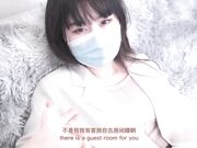 身穿丝袜和高跟鞋的女邻居来我家色诱