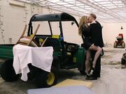 卢克·哈迪希望她的屁股和阴户得到流水