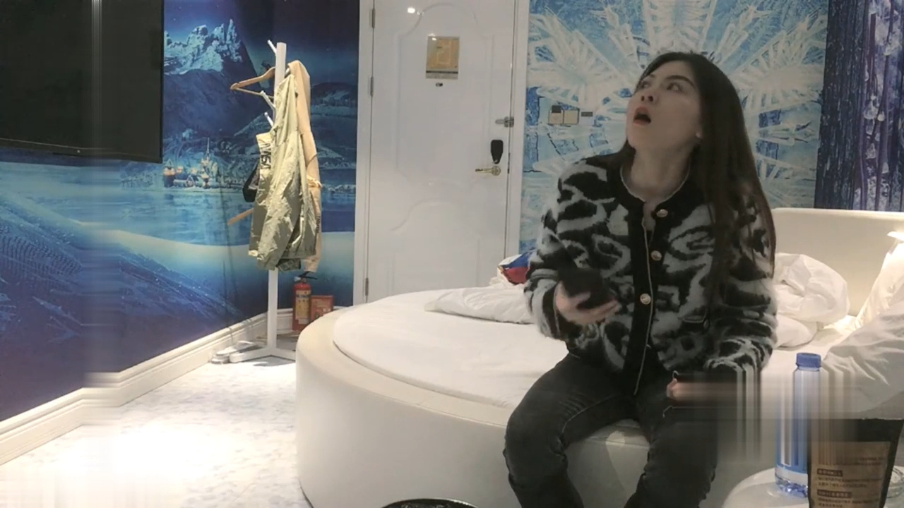 高价外围甜美女神美腿翘臀激情啪啪真刺激