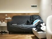 前戏特写小穴 本场妹子很有镜头感 屁股超会迎合 夹腿这招很不错