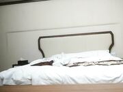 外表甜美花臂纹身 拨开内裤扣骚穴 69互舔各种姿势轮番输出1