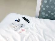 地上大战炮友 怼着骚穴猛操屁股抖动 主动骑乘位爽1