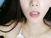 纯欲嫩模黑丝情趣兔女友全程露脸大秀直播 道具疯狂抽插蹂躏逼逼