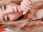 极品身材大奶妹 享受极致性爱服务